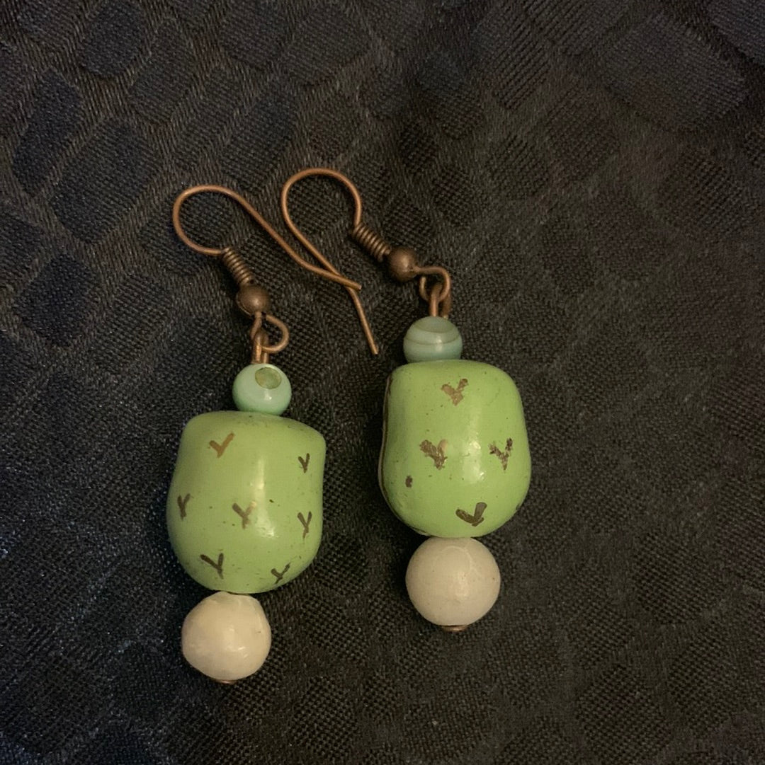 Owl Lite Green White Earrings Jade