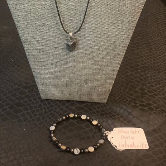 Labradorite Crystal Set