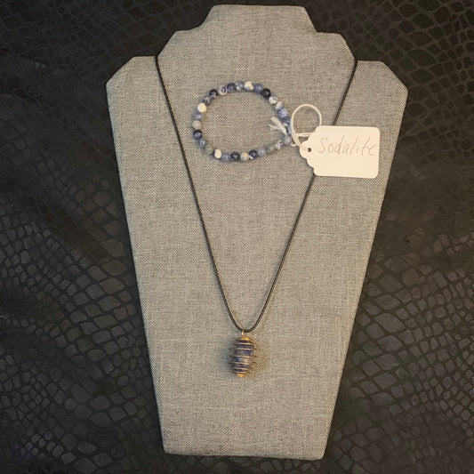 Sodalite Crystal Set